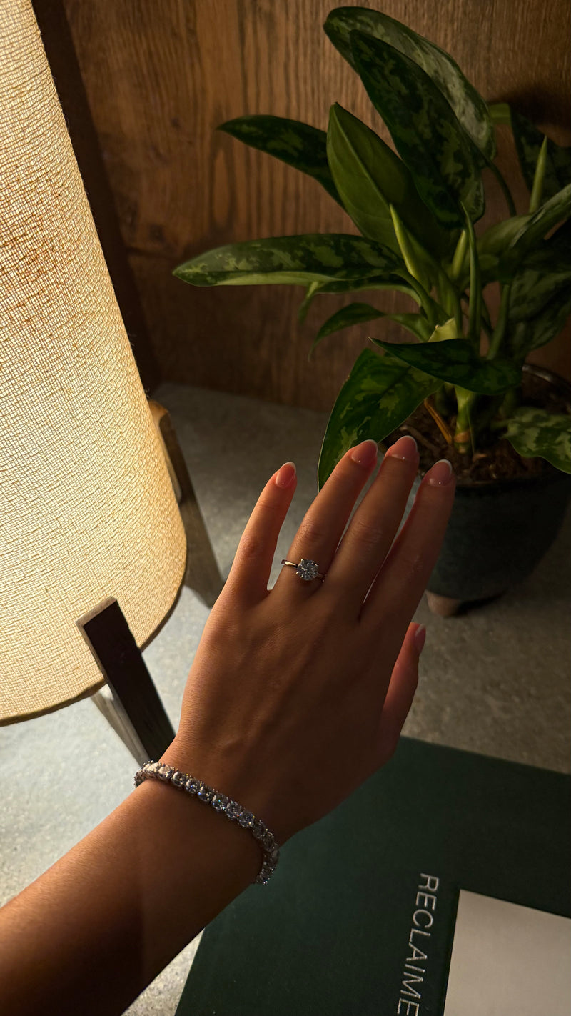 Annabelle Brilliant cut ring