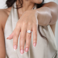 2.5 CT CUSHION CUT LONDON RING