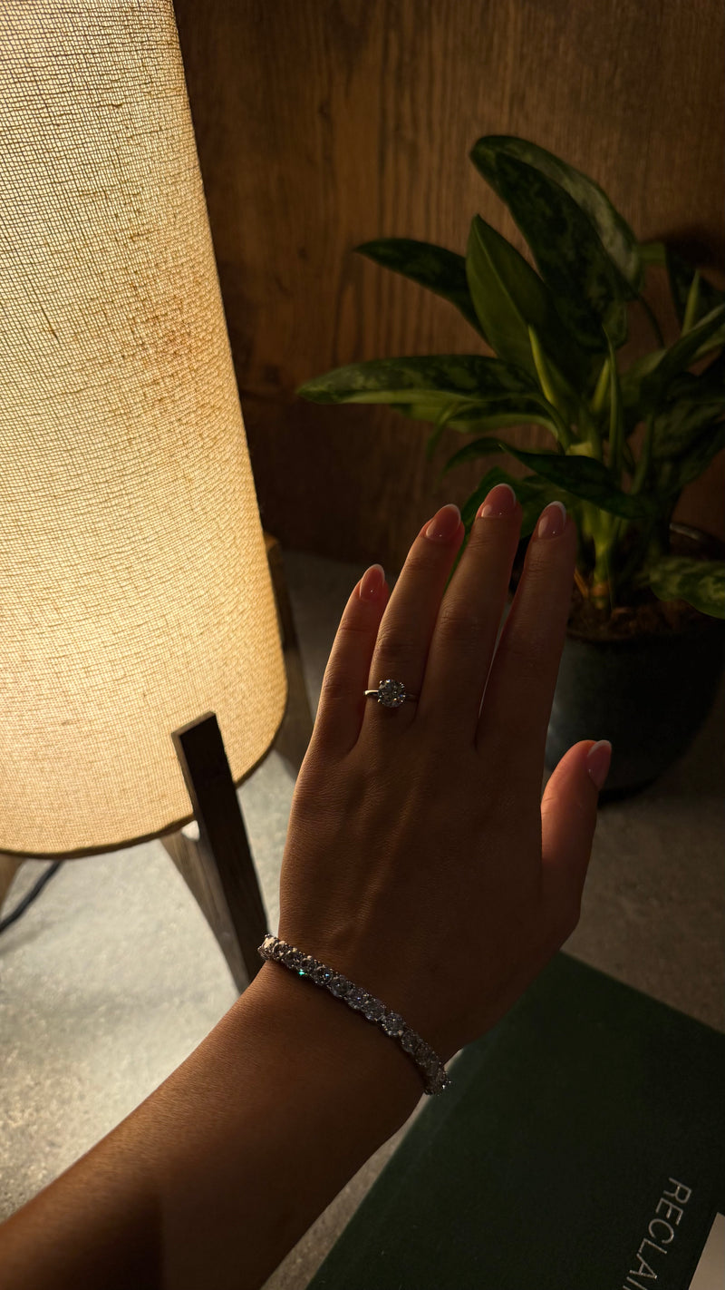 Annabelle Brilliant cut ring