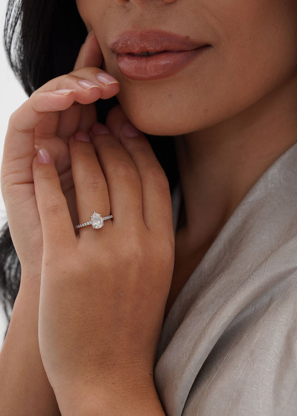 1 carat Pear Cut Moissanite Ring