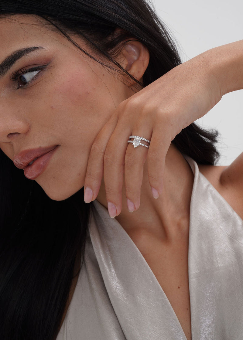 1 carat Pear Cut Moissanite Ring