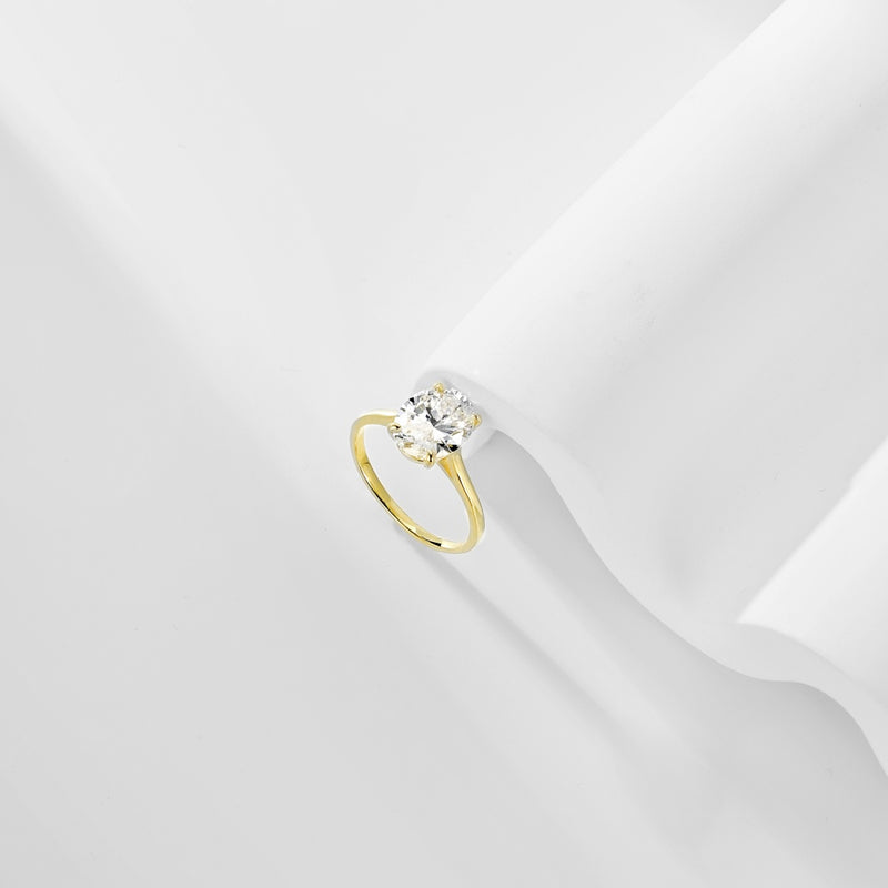 Olivia oval cut 18k Gold Plated